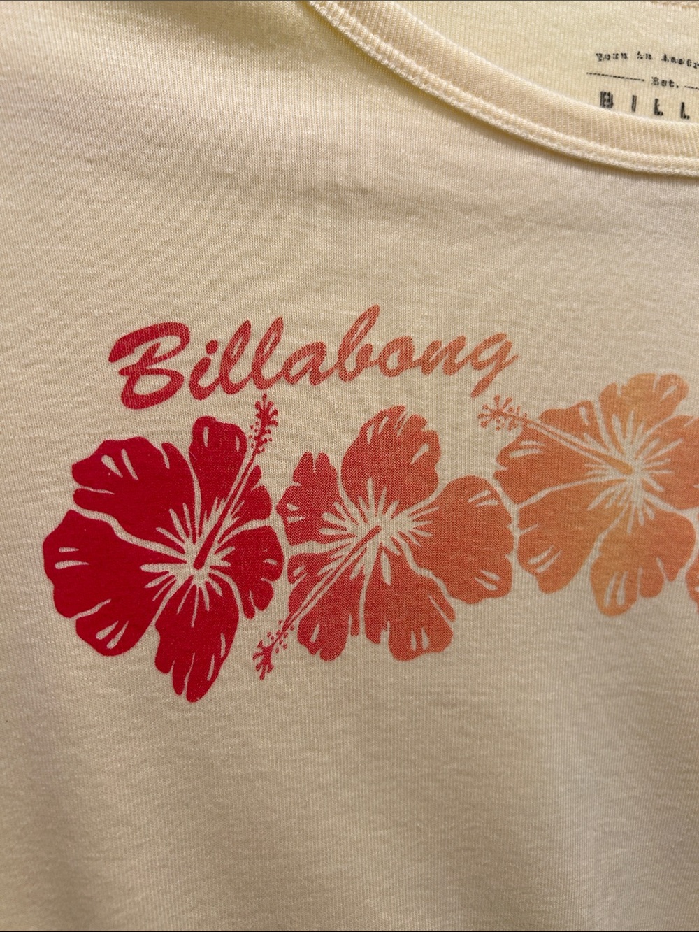 Billabong Bright Yellow Multi Colored Hibiscus Gradient Crop Tee Size Medium - Picture 3 of 6